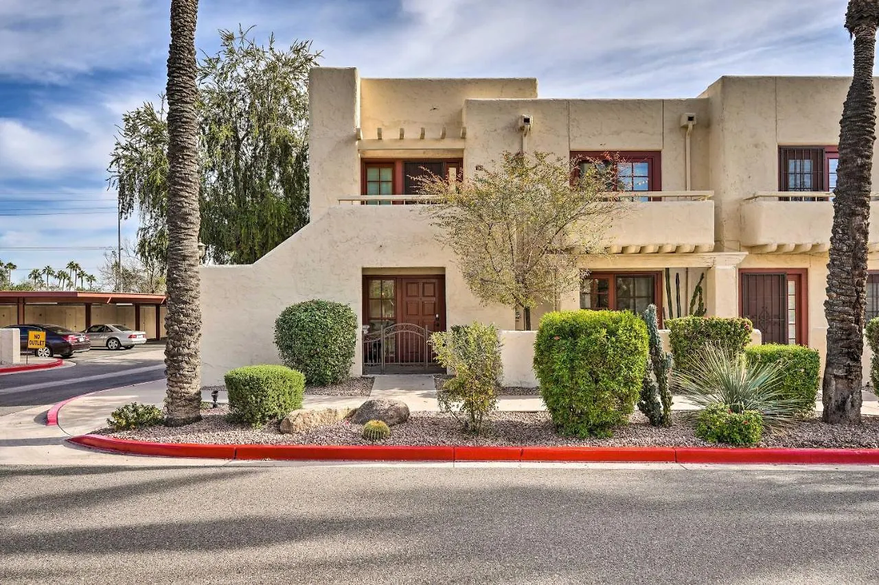Scottsdale Condo With Pool Access, Near Old Town!